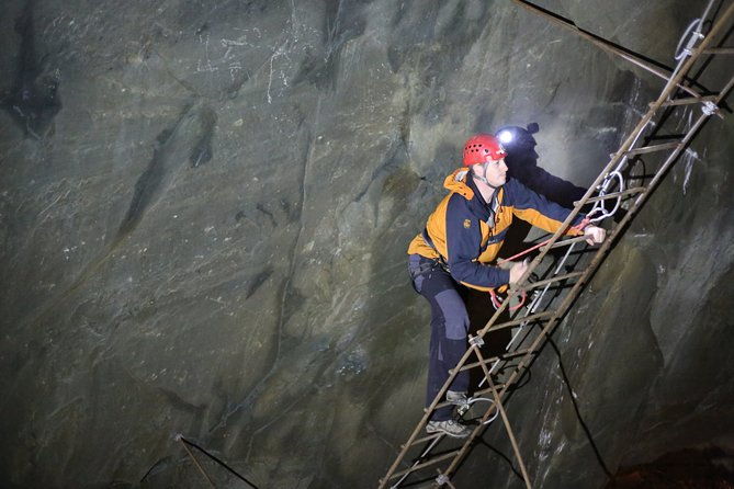 climb-in-the-mine