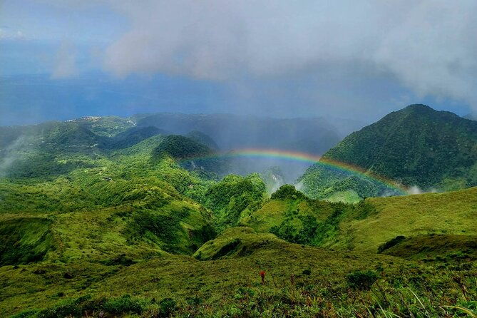 climb-the-pelee-mountain-the-unforgettable-ascension
