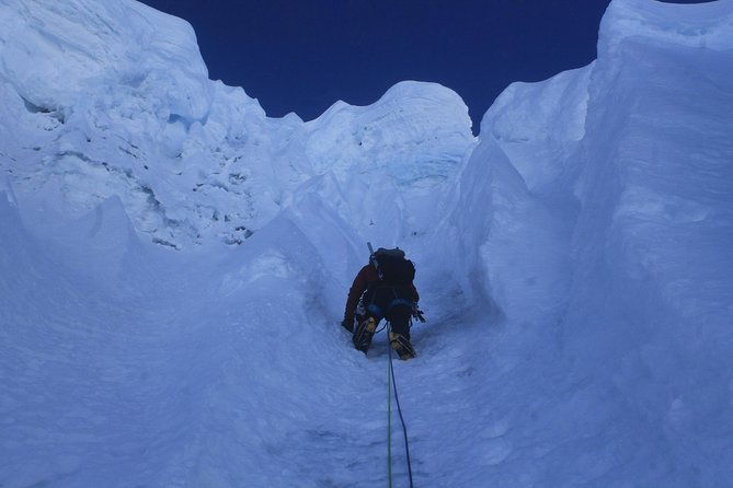 climbing-alpamayo-the-most-beautiful-mountain-in-the-world