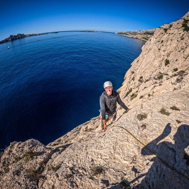 climbing-discovery-session-in-the-calanques-near-marseille