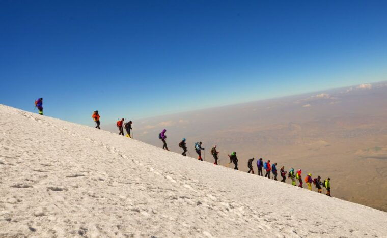 climbing-mount-ararat-2025