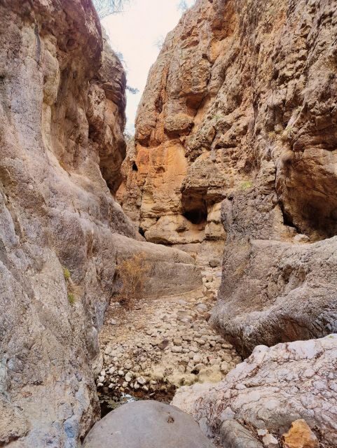 Climbing mount Tezhkar and hike in Hell Canyon - Key Points
