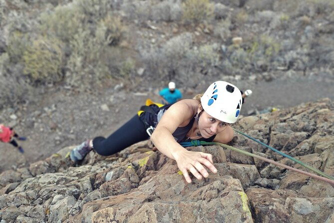 climbing-zipline-via-ferrata-cave-adventure-route-in-gran-canaria