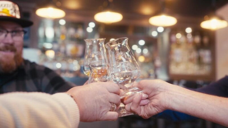 clonakilty-distillery-tour-classic-whiskey-tasting-2