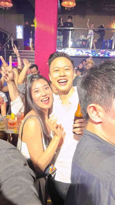 club-crawl-and-party-experience-at-bgc