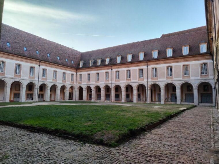 cluny-abbey-private-guided-tour-with-ticket-included