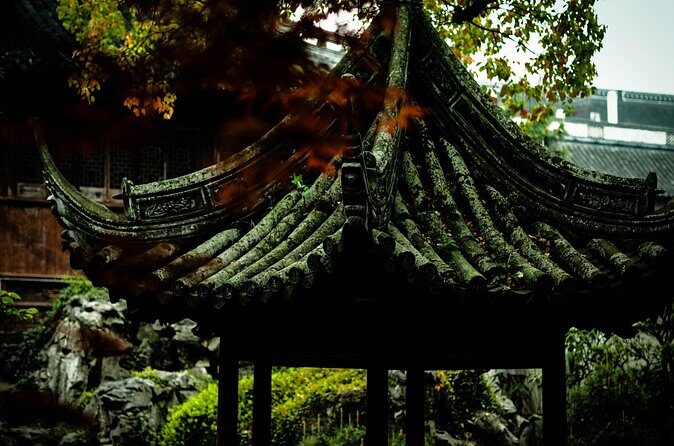 Coach Day Tour: Classic and Modern Shanghai with Lunch - Who Will Love This Tour?