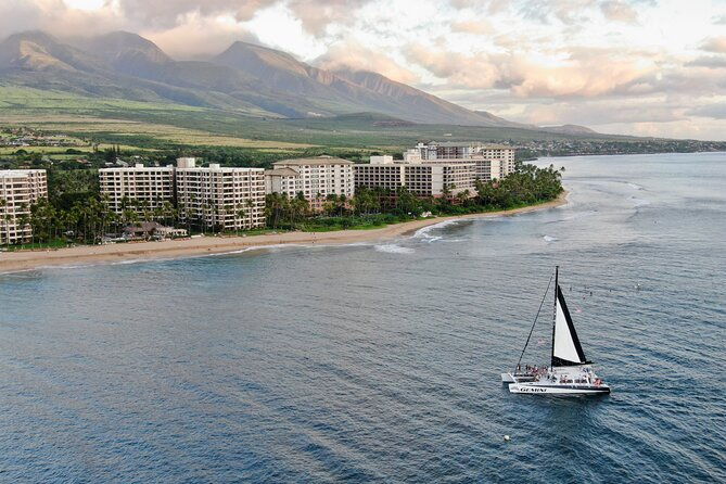 coast-of-kaanapali-beach-sunset-dinner-sail-2