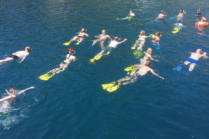 coast-to-coast-from-taormina-2-hours-mini-cruise-isolabella