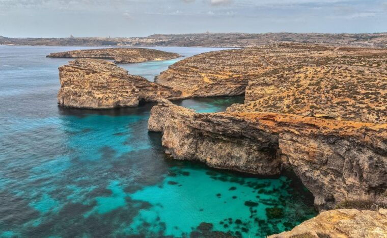 coastal-ferry-cruise-to-the-blue-lagoon-comino-island
