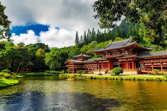 coastal-oahu-a-self-guided-driving-audio-tour-of-scenic-wonders