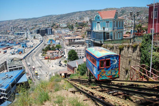 coastal-vina-del-mar-and-historic-valparaiso-from-santiago