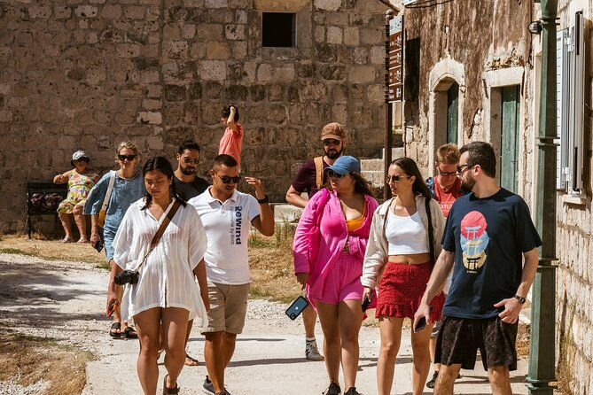 coastal-vineyards-a-dream-wine-tour-to-elaphiti-islands