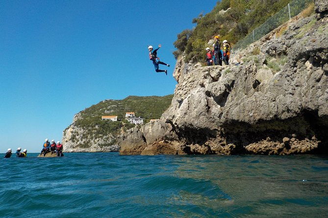 coasteering-at-portinho-da-arrabida