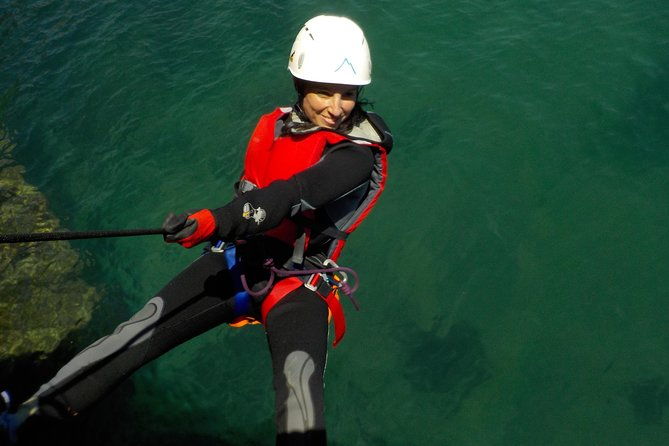 coasteering-at-portinho-da-arrabida