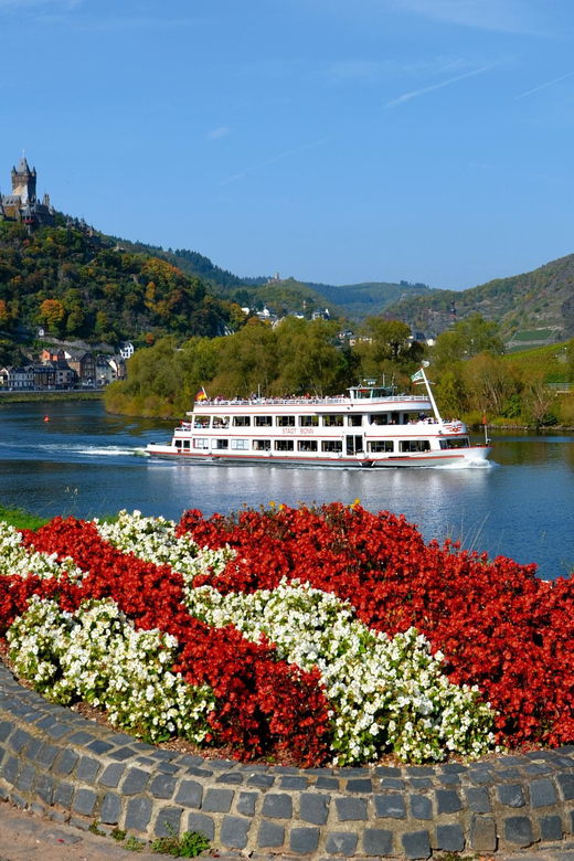 cochem-panorama-ship-tour-1-hour-to-ernst-and-back