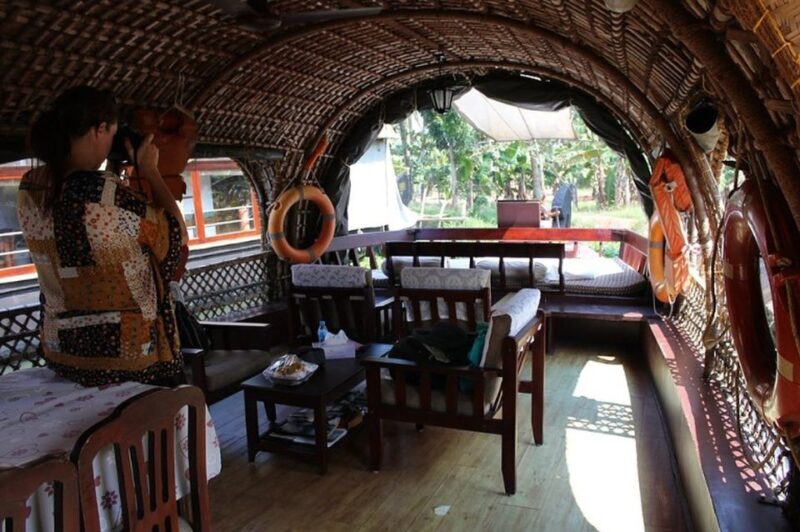 Cochin: Alleppey Backwater Private Day Cruise by Houseboat - Summary of the Experience