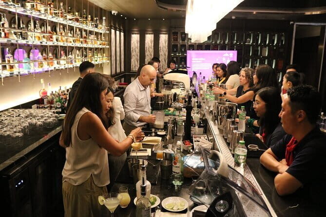 Cocktail Academy in Bangkok - Cocktail Academy in Bangkok: A Genuine Mixology Experience