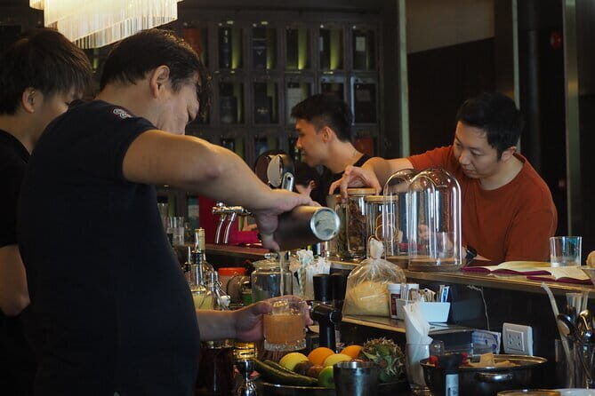 Cocktail Academy in Bangkok - Who Will Love This Experience?