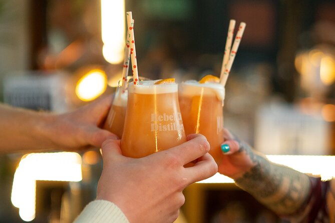 cocktail-masterclass-distillery-tour-combo