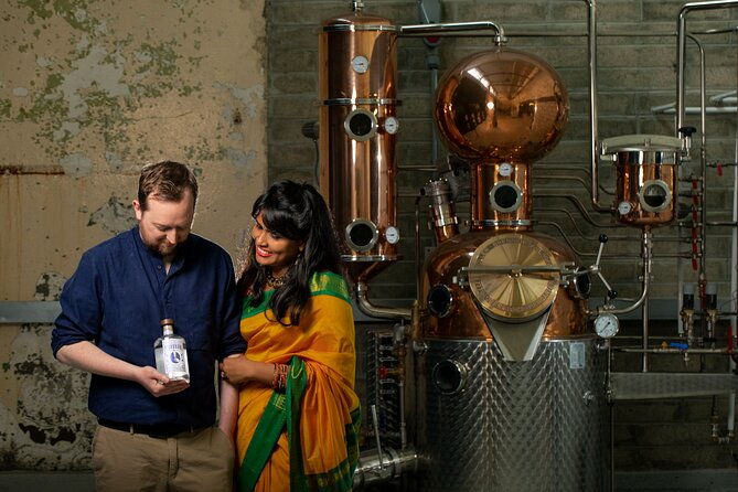 cocktail-masterclass-distillery-tour-combo