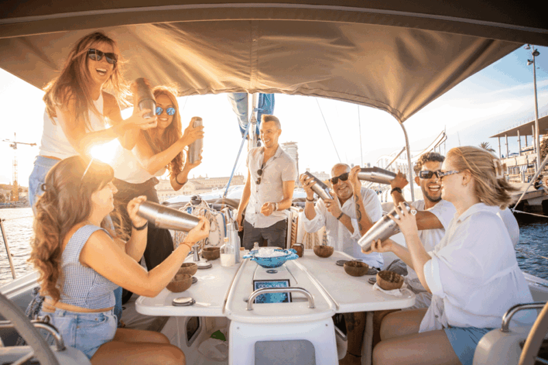 cocktails-workshop-sailing-cruise-from-barcelona