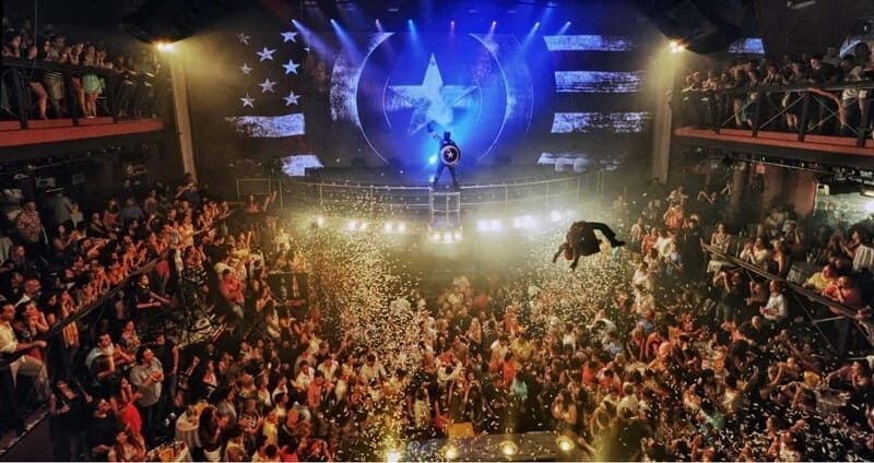 Coco Bongo Night Club in Cancun - The Authenticity and Experience