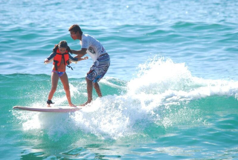cocoa-beach-surfing-lessons-board-rental