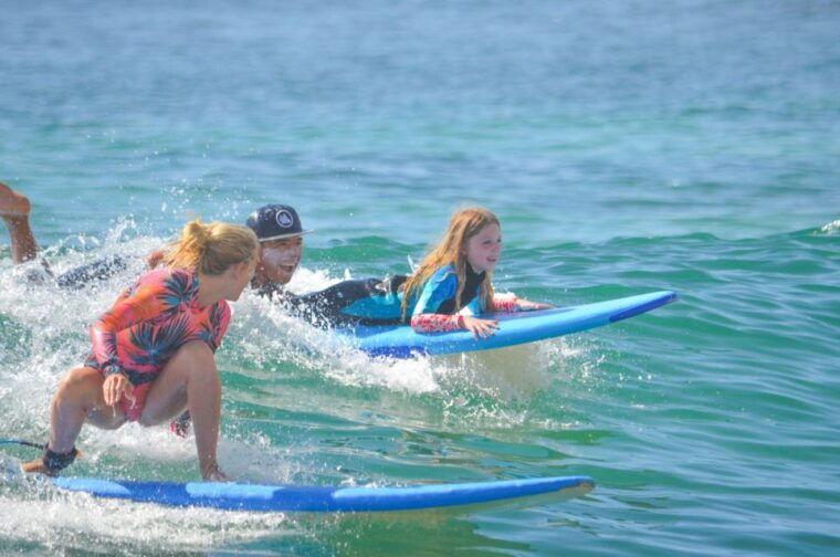 cocoa-beach-surfing-lessons-board-rental
