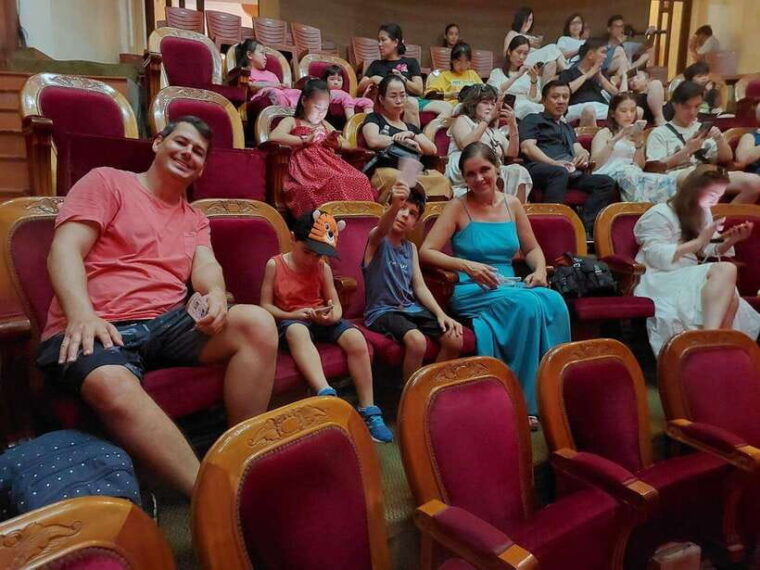 coconut-jungle-hoian-boat-ride-lantern-release-from-danang