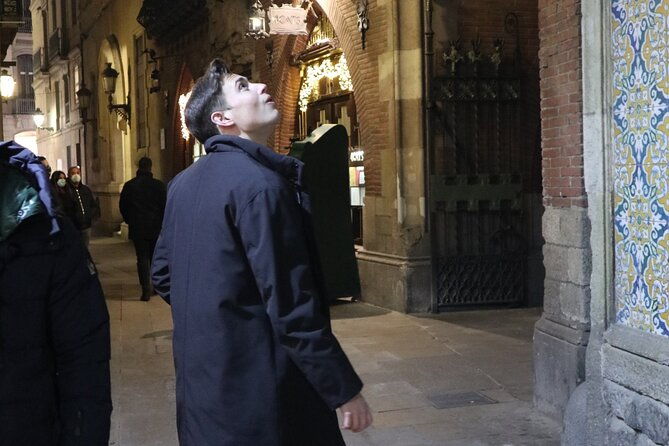 coffee-and-art-tour-walking-gothic-quarter-official-guide