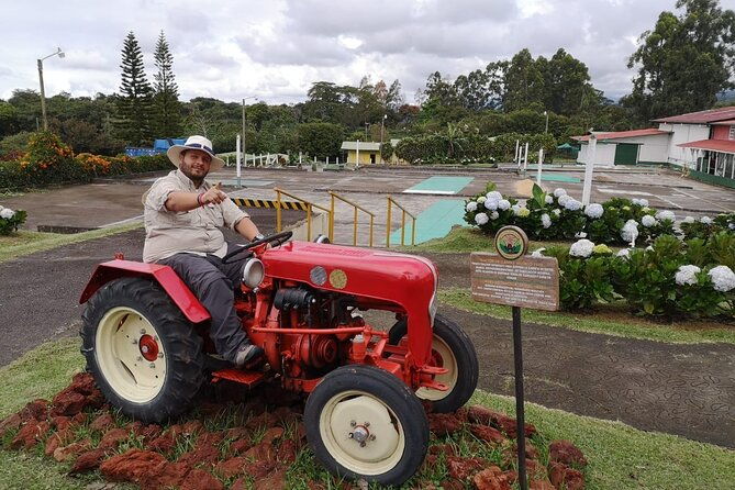 coffee-experience-and-poas-volcano-half-day-tour-from-san-jose