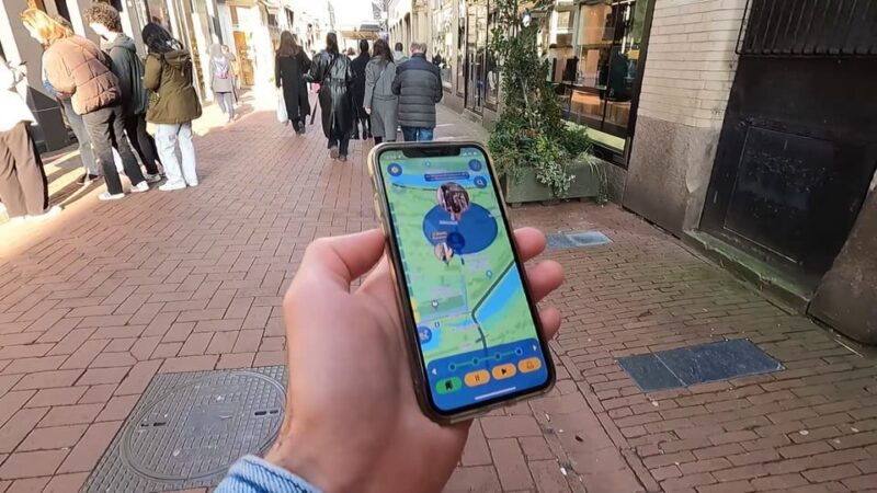 coffeeshops-walking-tour-with-smartphone-app