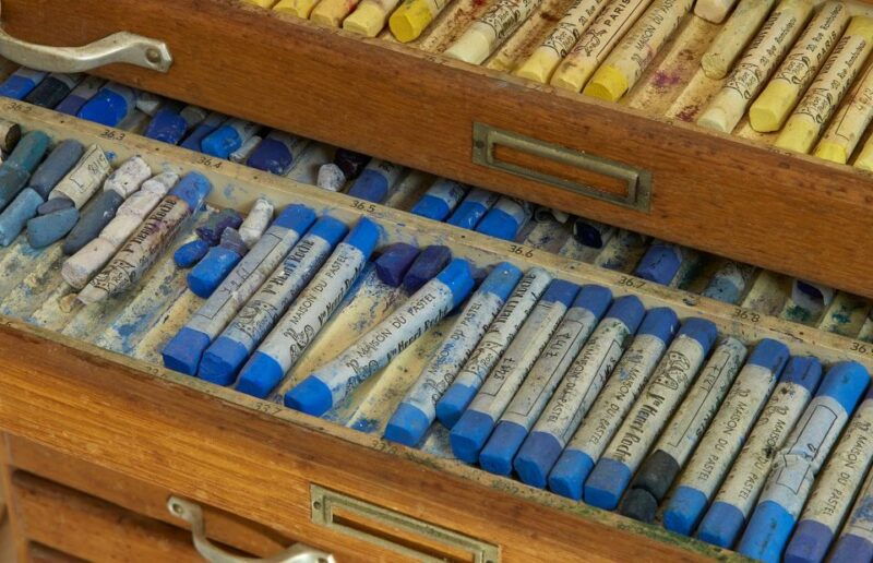 cognac-3-hour-private-painting-with-artist-jeanne-maze