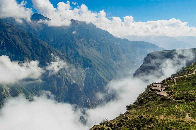 colca-canyon-2-days-1-night-by-car-sleeping-in-cabanaconde