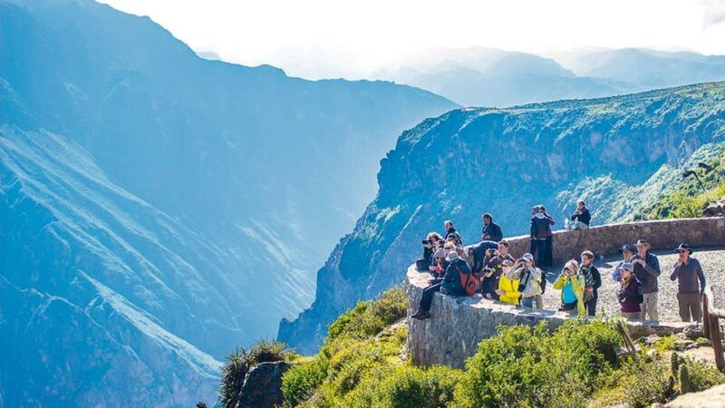 colca-canyon-excursion-2-days-with-end-in-puno