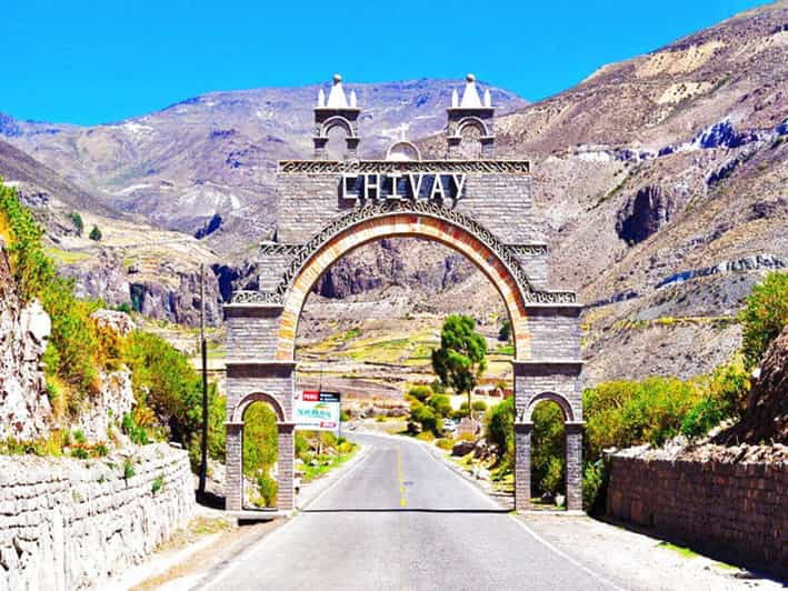 colca-canyon-tour-2-days-connection-puno