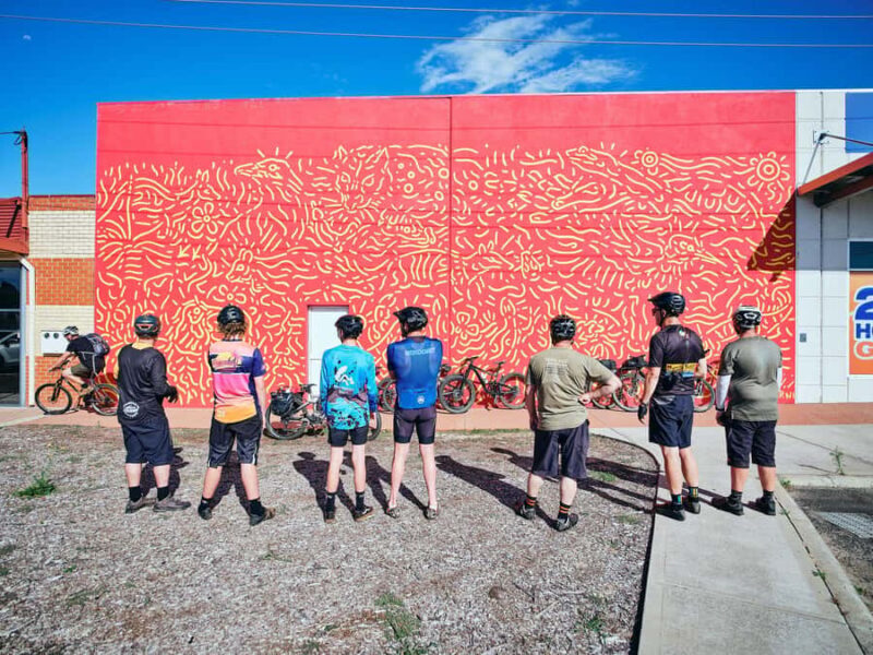 Collie: Mural Town Tour - The Route and What to Expect