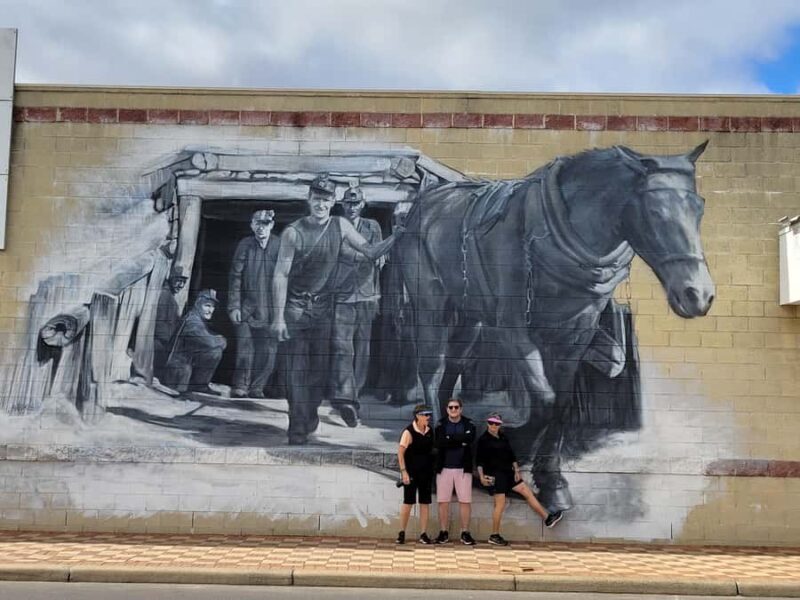 Collie: Mural Town Tour - How Does This Tour Compare?