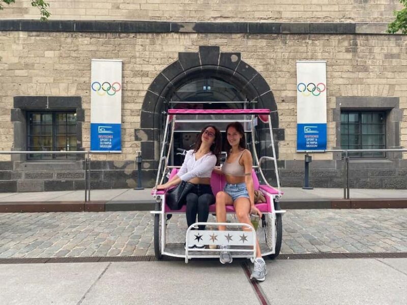 Cologne: E-Rickshaw Sightseeing Tour - City Tour - City Tour - Bike Taxi - FAQ
