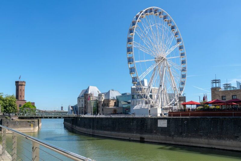 cologne-ferris-wheel-in-front-of-the-cologne-zoo
