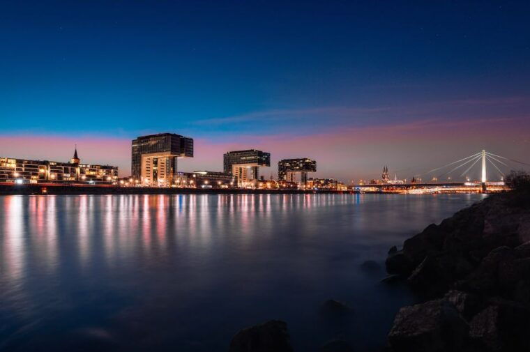 cologne-highlights-privat-walking-tour-panoramic-boat-trip