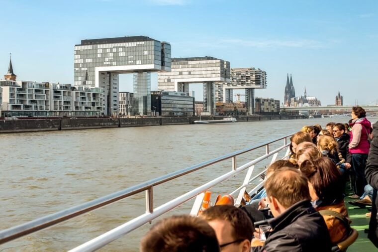 cologne-panoramic-city-cruise
