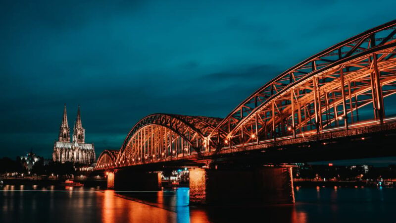 cologne-rhine-river-winter-cruise-with-festive-music