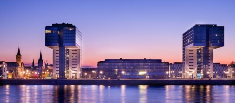 cologne-rhine-river-winter-cruise-with-festive-music