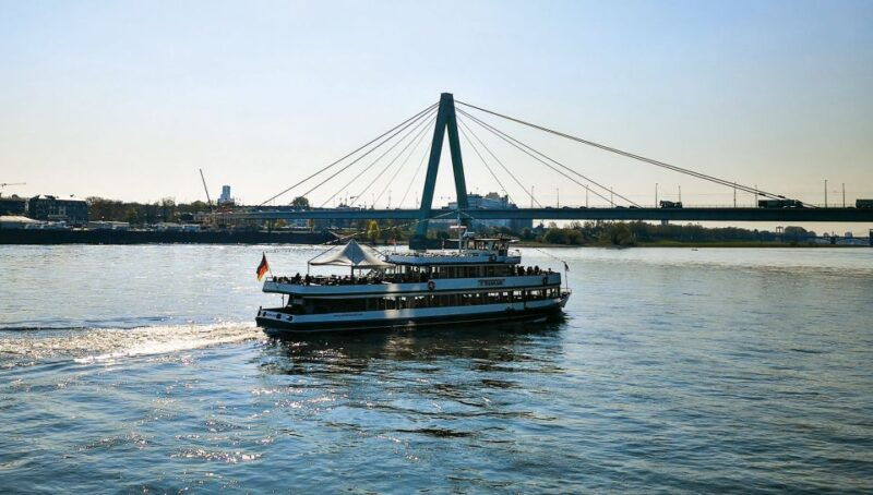 cologne-top-sights-rhine-river-cruise