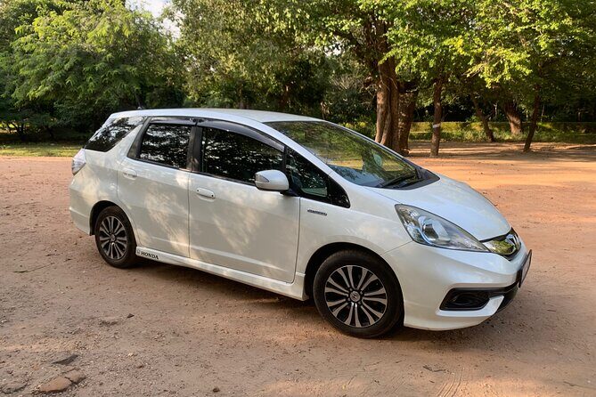 Colombo Airport Transfer to Negombo Hotels by Private Car - Overview of the Colombo to Negombo Transfer Experience