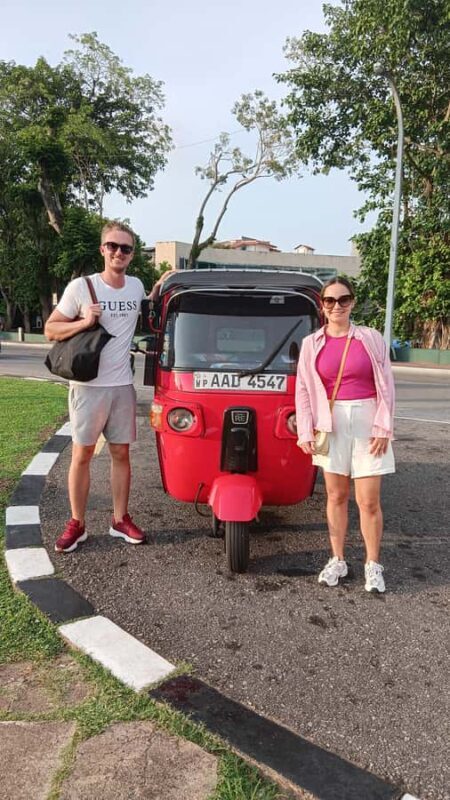 Colombo City guided Tour by Tuk Tuk with Entry Tickets - A Deep Dive into the Colombo Tuk Tuk Tour