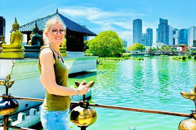 Colombo City Highlights 5 hour Guided Tour with AC Car - Key Points