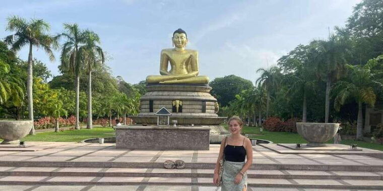 colombo-city-highlights-guided-private-tour-by-tuk-tuk